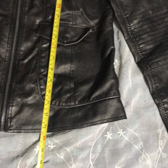 Motto Jacket - Picture 7 of 8